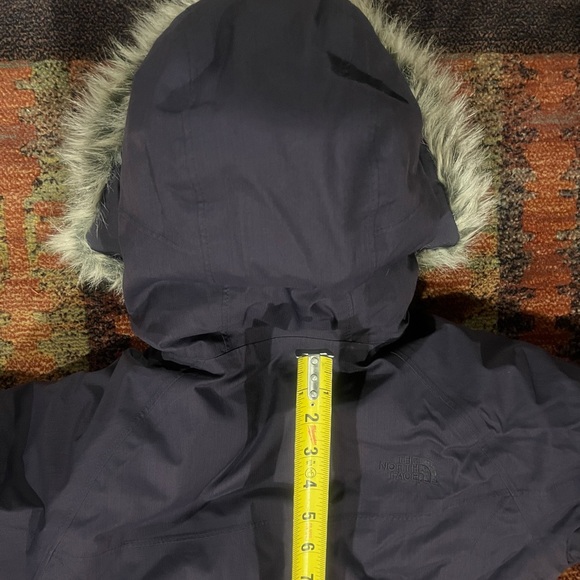 Mid length North Face Down Parka - Picture 7 of 8